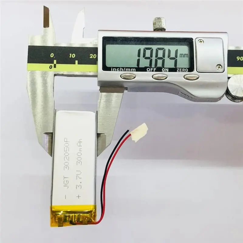 302050